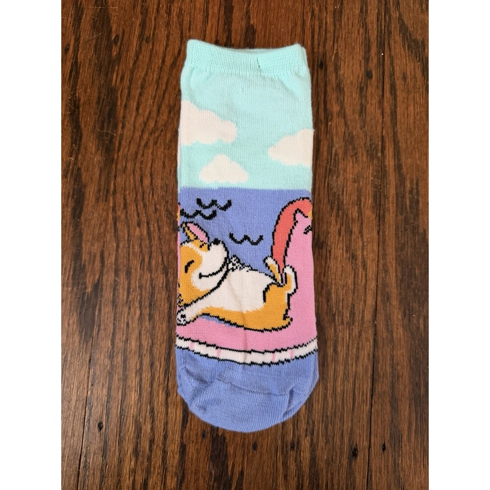 Women's Hello Socks! Corgi Floating Inner Tube Low Cut Socks Size 4-10 NWT